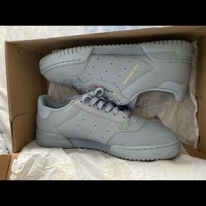 Yeezy Powerphase (2017) Calabasas Grey ADIDAS